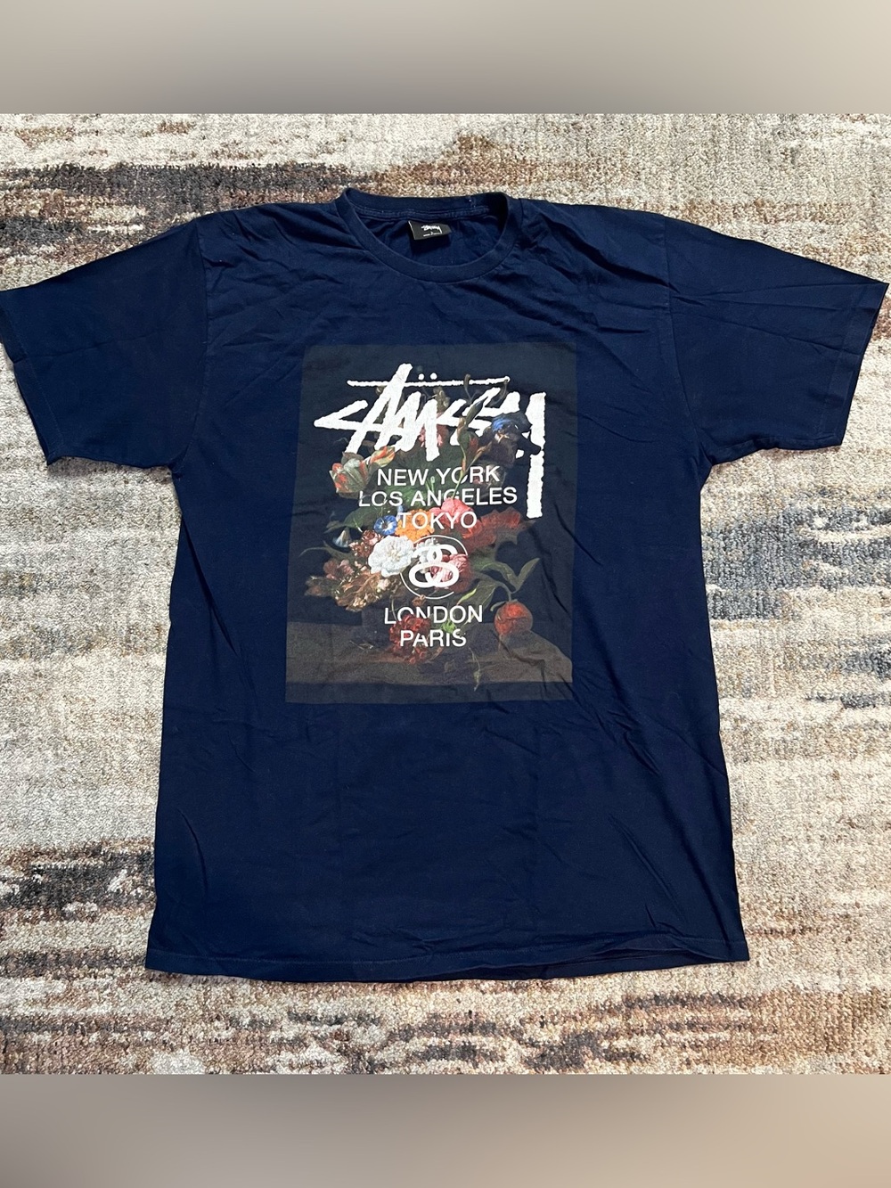 STÜSSY Floral Worldwide Tour Navy Tee STUSSY